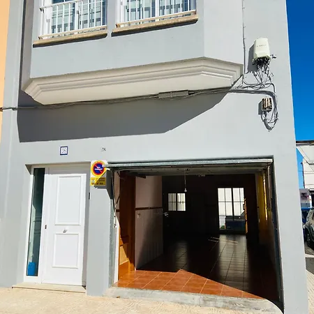 La Vela Holiday home *